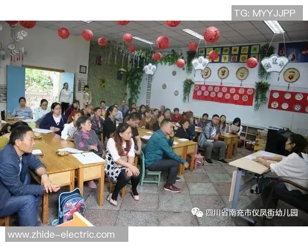 南充籍足球明星刘的成长之路与职业生涯的辉煌成就解析